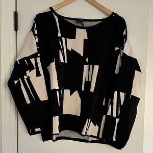Luukaa Black and Cream Abstract Sweatshirt